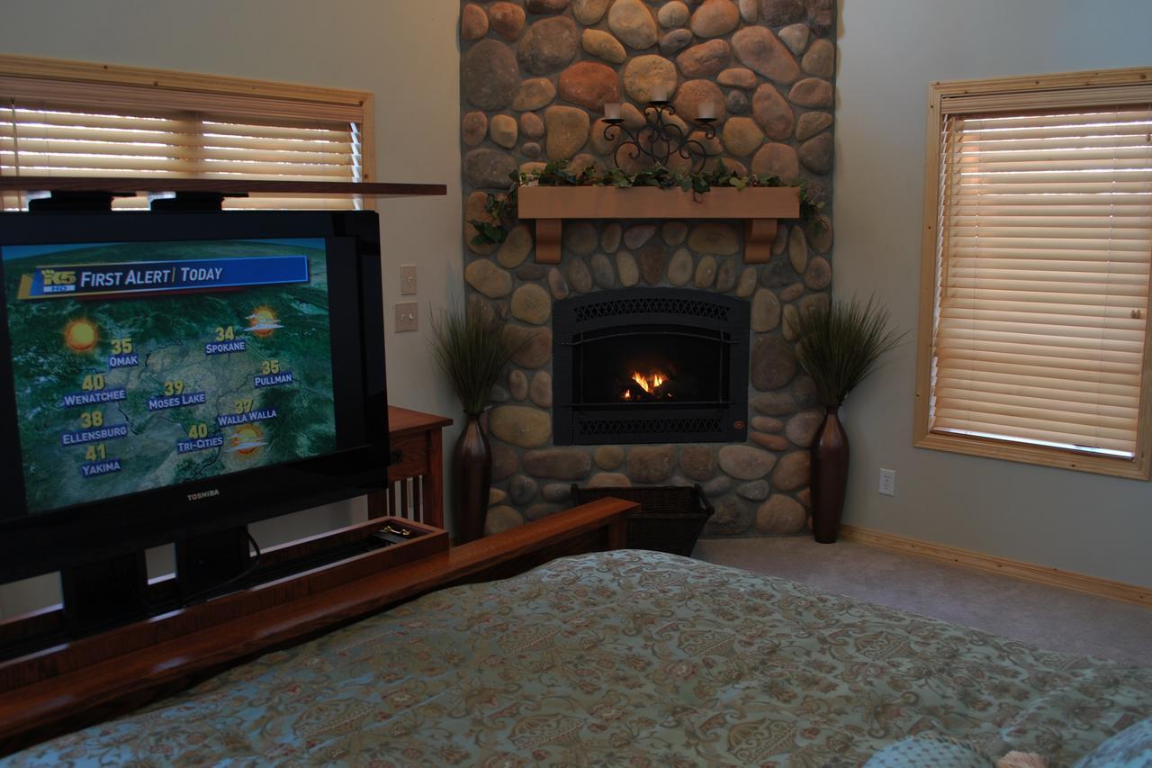 Cashmere Mountain Bed & Breakfast (Adults Only)レブンワース エクステリア 写真